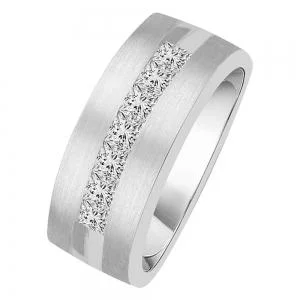 Elegant Princess Men's Ring